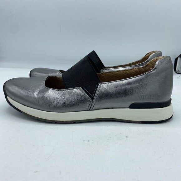 Vionic Pewter Cadee Metallic Leather Mary Jane Slip On Sneakers Size 7.5 - Picture 1 of 6